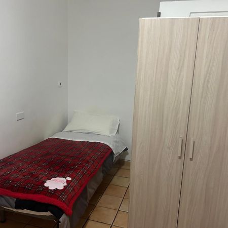 Le Suite Di Ginevra Неаполь Экстерьер фото