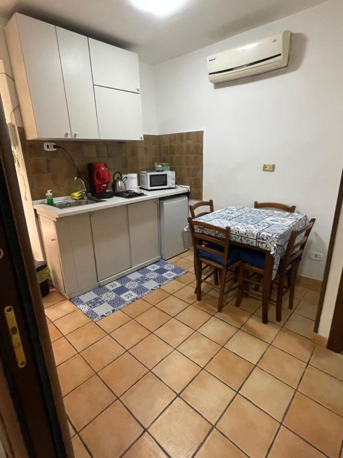 Le Suite Di Ginevra Неаполь Экстерьер фото